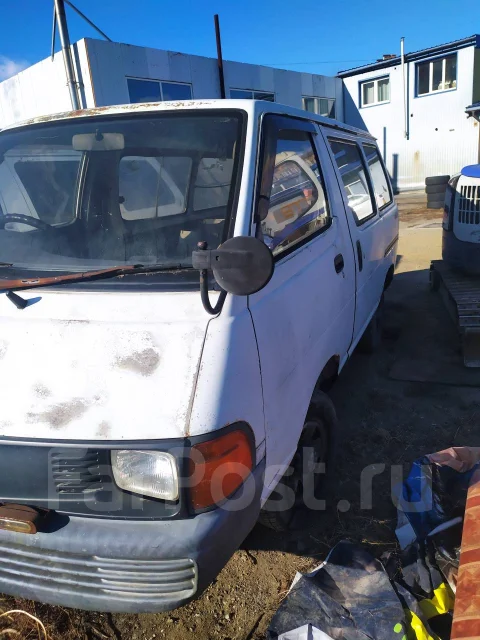 Toyota Lite Ace. CR36, 2C ����