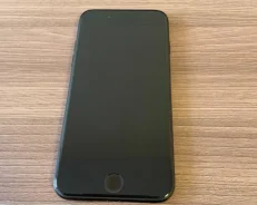 Apple iPhone 7. �/�, 32 ��, ������, 3G, 4G LTE ����