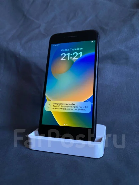 Apple iPhone SE 2020. �/� ����