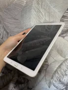 Samsung Galaxy Tab E ����