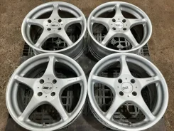 SSR Integral. 7.0x16", 4x100, ET45, �� 67���. ����