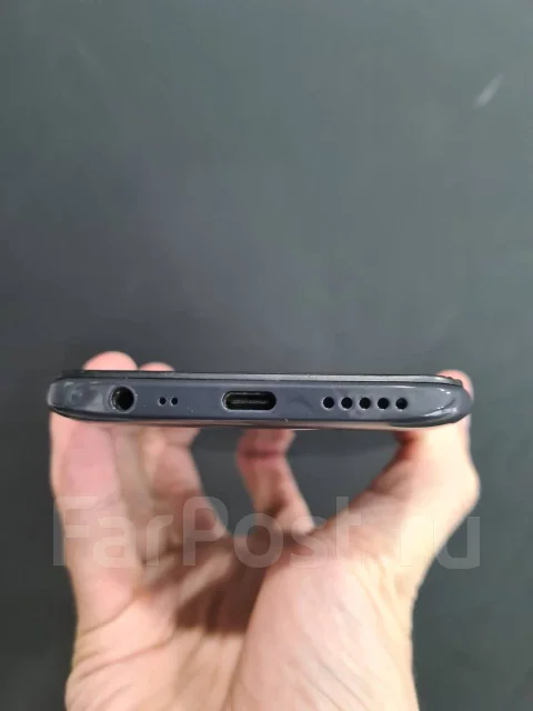 Xiaomi Redmi 8. �/�, ������, 4G LTE, Dual-SIM, NFC ����