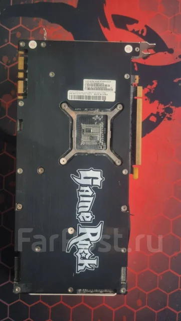 GeForce GTX 1070 ����
