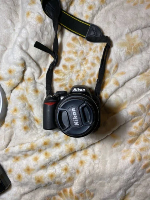 Nikon D3100. 10 - 14.9 �� ����