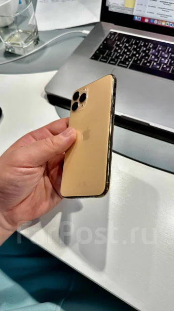 Apple iPhone 11 Pro. �/�, �������, 4G LTE, Dual-SIM, NFC ����