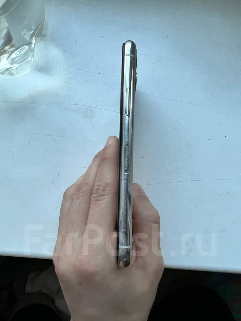 Apple iPhone 11 Pro. �/�, �������, 3G, 4G LTE, NFC ����