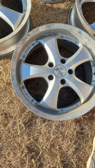 Veloche. x18", 5x114.3 ����