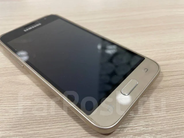 Samsung Galaxy J1 2016. �/�, �������, ������ ����