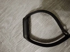 Xiaomi Mi Band 6 ����