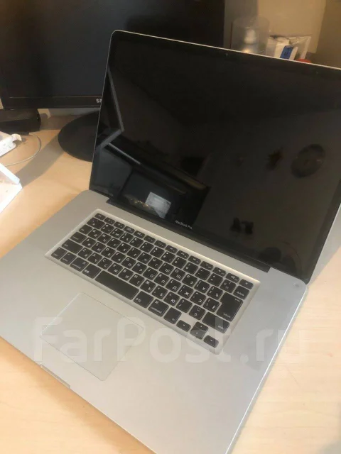 Apple MacBook Pro 17. 17.3", 2,2����, ��� 8 ��, WiFi: 1 ����