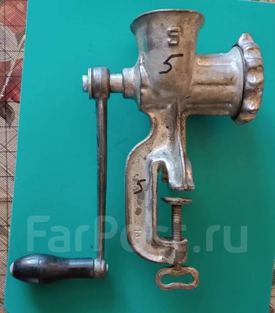 Мясорубка СССР (Касли 5), б/у, в наличии. Цена: 950₽ во Владивостоке