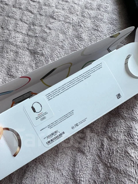 Apple Watch Series 7. IP67 ����