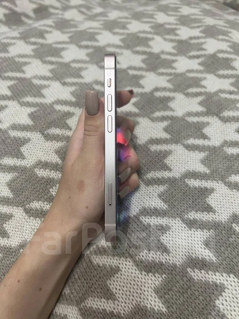 Apple iPhone 13 mini. �/�, �������, 4G LTE ����