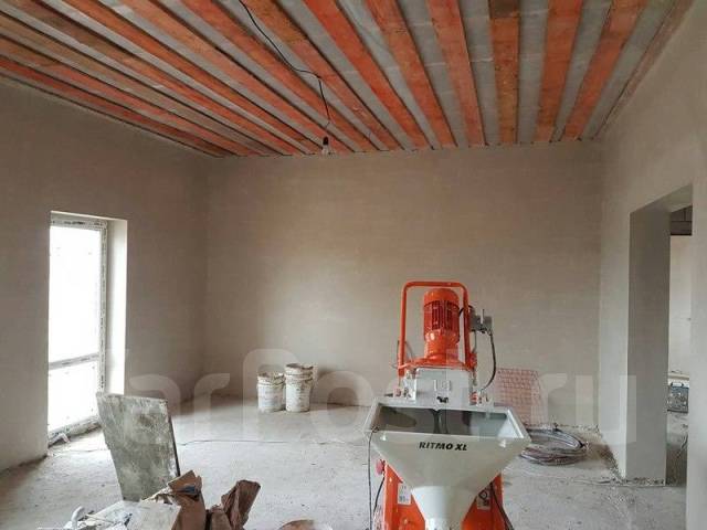 Механизированная штукатурка по маякам в Уссурийске