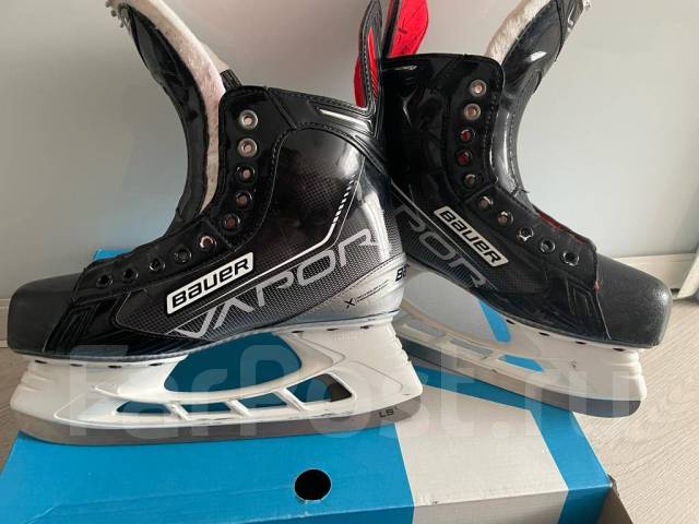 Коньки размер Bauer Vapor y12