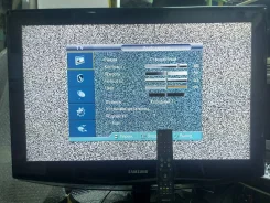 Samsung LE32R81B. LCD (��). ��� ����� �� ������������ ����
