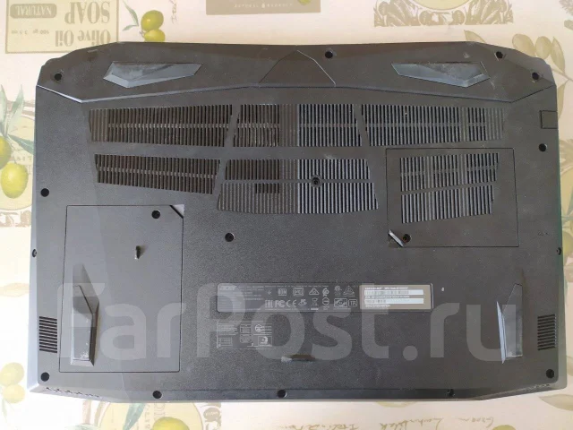 Acer Nitro 5 AN515-52. 15.6", 2,3����, ��� 16 ��, ���� 1 024���, WiFi: 1, Bluetooth: 1 ����