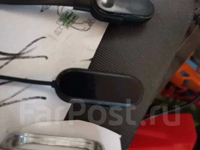 Xiaomi Mi Band 4 ����