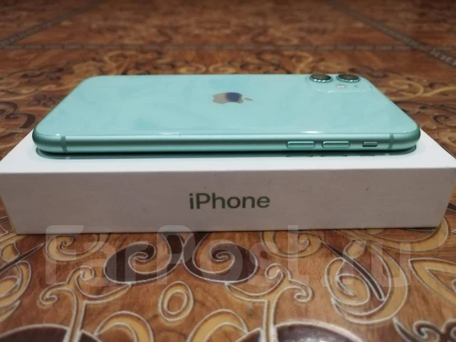 Apple iPhone 11. �/�, �������, 3G, 4G LTE, NFC ����