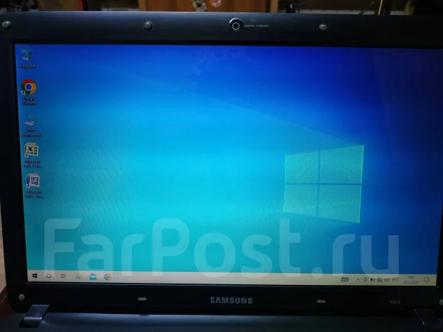 Samsung R525. 15.6", 2,4����, ��� 3072 ��, ���� 500���, WiFi: 1, Bluetooth: 1, ����������� �� 1��. ����