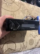 Pioneer MVH-S100UBG ����