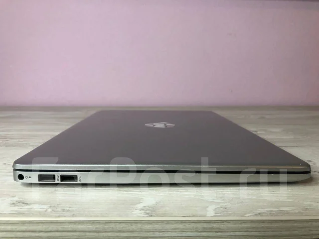 HP 15s-fq2026ur. 15.6", 2,4����, ��� 8 ��, ���� 512���, WiFi: 1, ����������� �� 7��. ����