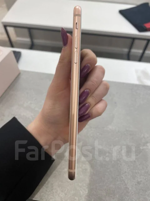 Apple iPhone 8 Plus. �/�, �������, 3G, 4G LTE, ����������, NFC ����