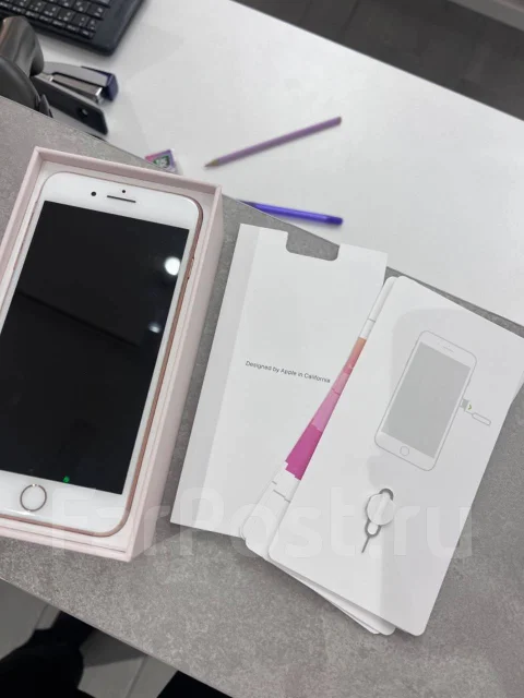 Apple iPhone 8 Plus. �/�, �������, 3G, 4G LTE, ����������, NFC ����