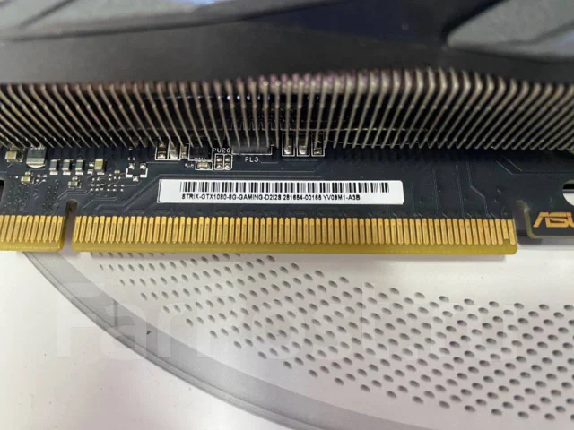 GeForce GTX 1080 ����
