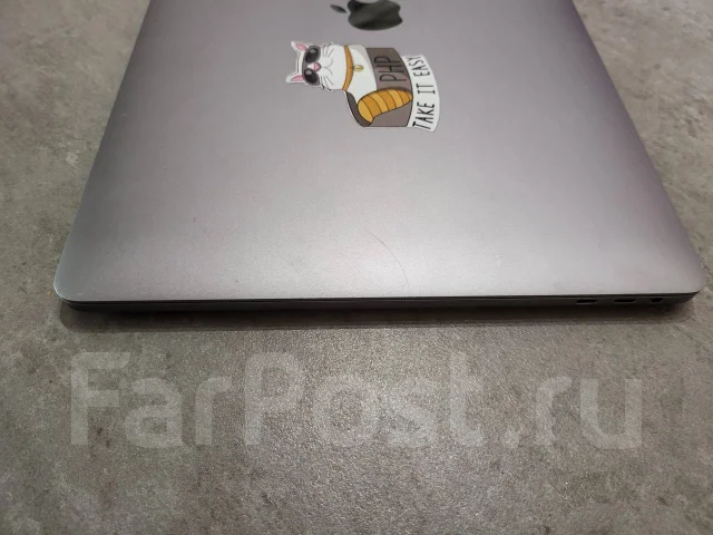 Apple MacBook Pro 15 2017 Mid. 15.4", 2,8����, ��� 16 ��, ���� 256���, WiFi: 1, Bluetooth: 1 ����
