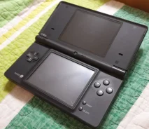 Nintendo DSi ����