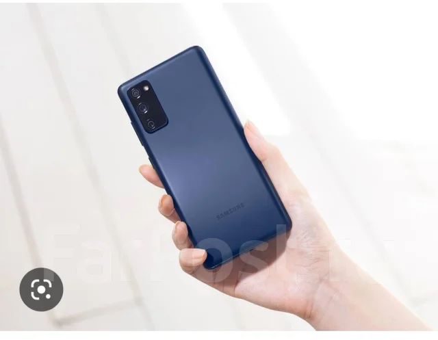 Samsung Galaxy S20 FE. �����, �������, �����, 3G, 4G LTE, 5G, Dual-SIM, NFC ����