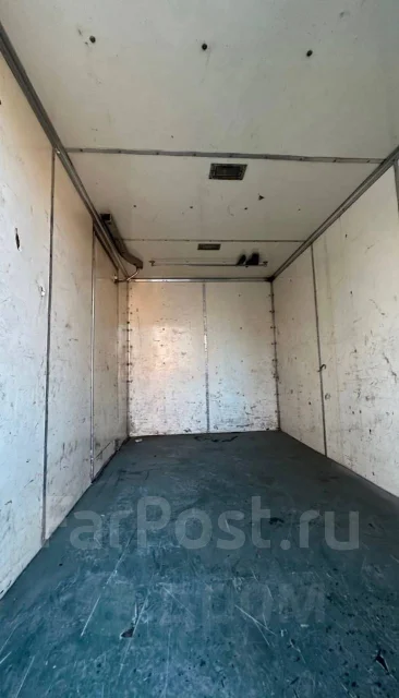 Услуги грузового такси. Грузовой фургон. Будка. Две тонны. Владивосток ...