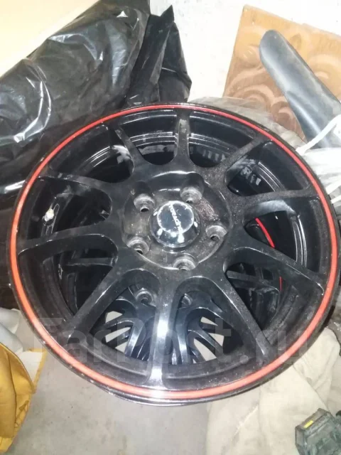 River. x15" ����