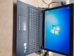 Lenovo B570e. 15.6", 2,3����, ��� 4 ��, ���� 512���, WiFi: 1, Bluetooth: 1 ����