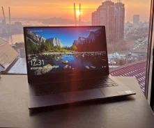 Honor MagicBook X 14. 14", 2,1����, ��� 8 ��, ���� 256���, WiFi: 1, Bluetooth: 1, ����������� �� 10��. ����