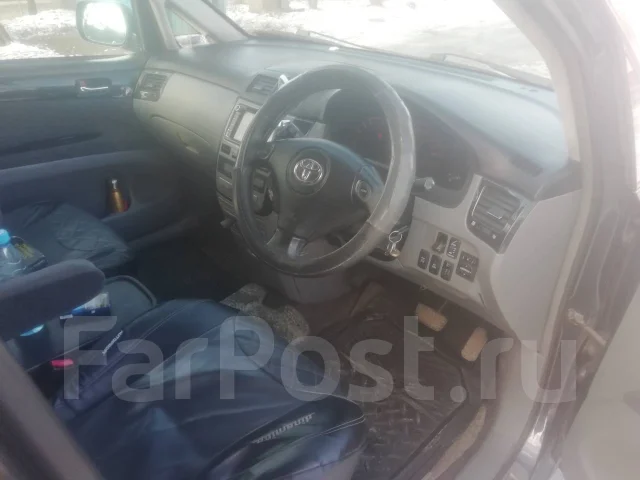 Toyota Ipsum. �������, 4wd, 2.4 (160��.�.), ������, 302 000����. �� ����