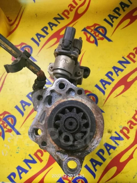 ������� Mitsubishi Canter ME221562 ����