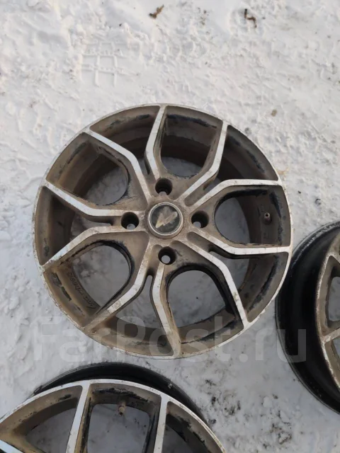 4Go. 6.0x15", 4x114.3, ET40 ����