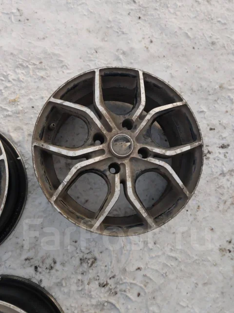 4Go. 6.0x15", 4x114.3, ET40 ����