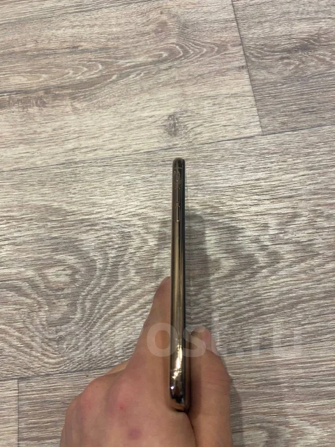 Apple iPhone Xs. �/�, 64 ��, �������, 3G, 4G LTE, NFC ����