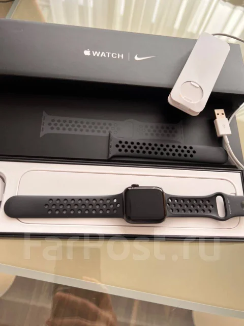 Apple Watch Series 6 Nike. GPS ����