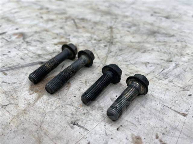 болт раздатки. 316200500103600. 27u340e болт раздатки. шпилька крепления раздатки 2121. шпилька крепления ваз 2121.