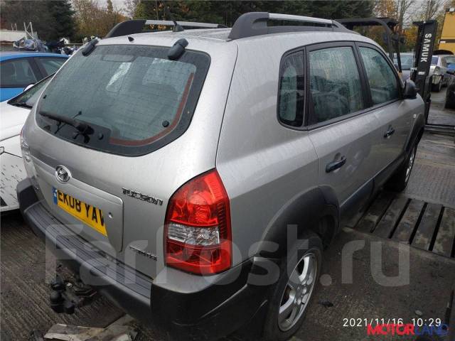    Hyundai Tucson 1 2004-2009 7360308 