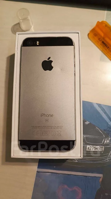Apple iPhone SE. �/�, 32 ��, ������, 3G ����