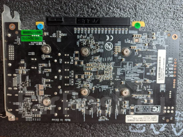 GeForce GTX 1050 ����