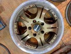 Lizea. x16", 5x114.3 ����