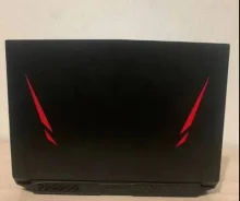 Clevo. 16.1", 4,5����, ��� 16 ��, ���� 512���, WiFi: 1, Bluetooth: 1, ����������� �� 7 000��. ����