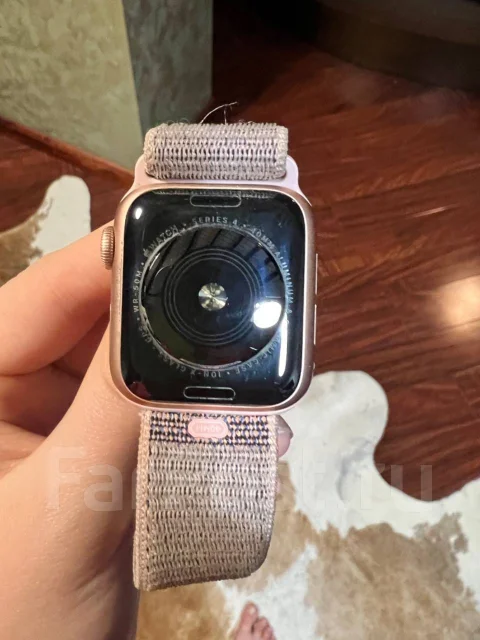 Apple Watch Series 4 ����