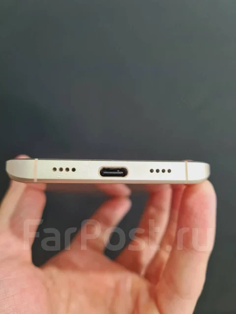 Xiaomi Mi5. �/�, 32 ��, �������, 4G LTE ����